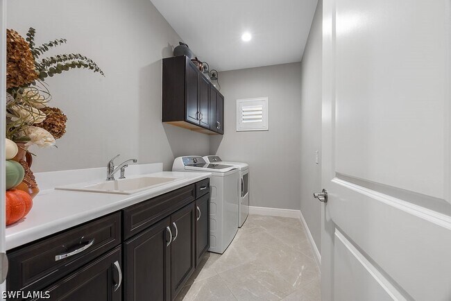 Building Photo - 4584 Centaurus Cir