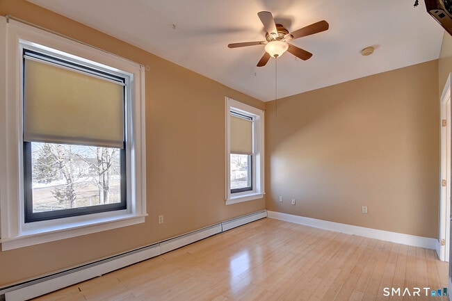 Building Photo - 26 Greene Ave