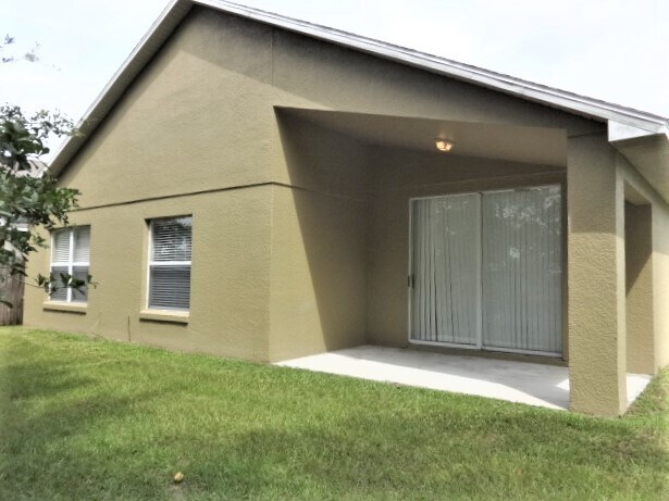 Building Photo - 7964 Oakstone Ct