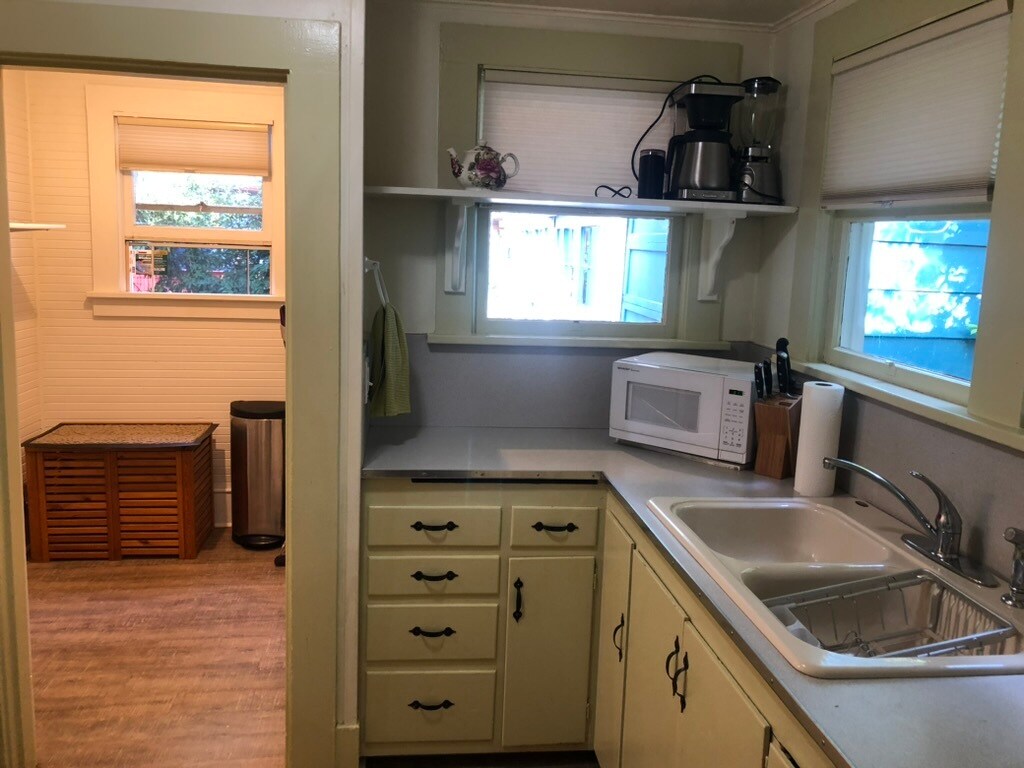 Back door to garage space & patio - 412 John Adams St