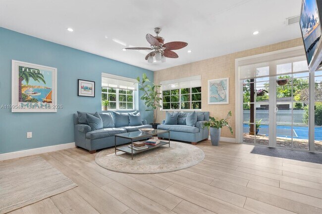 Building Photo - Northeast 5th Avenue Road, Miami Shores, FL 33138 - 5 BR 4 BA single-family home