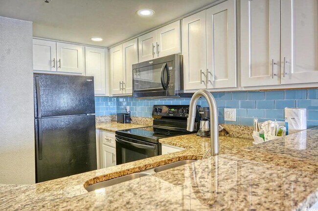 Building Photo - 7200 N Ocean Blvd