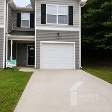 Building Photo - 69 Greensboro Ct