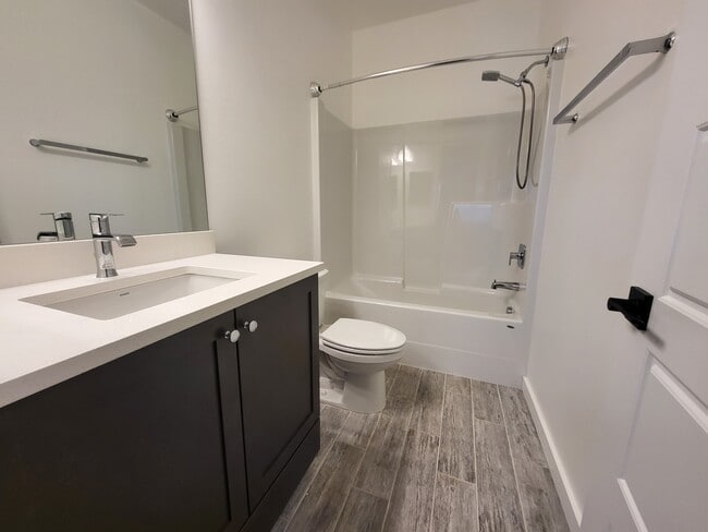 Building Photo - 1513 Zephyr Way