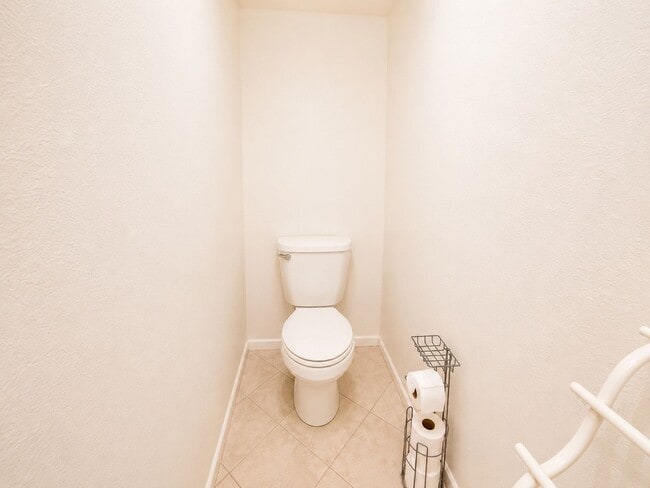 Building Photo - 5451 Caminito Borde