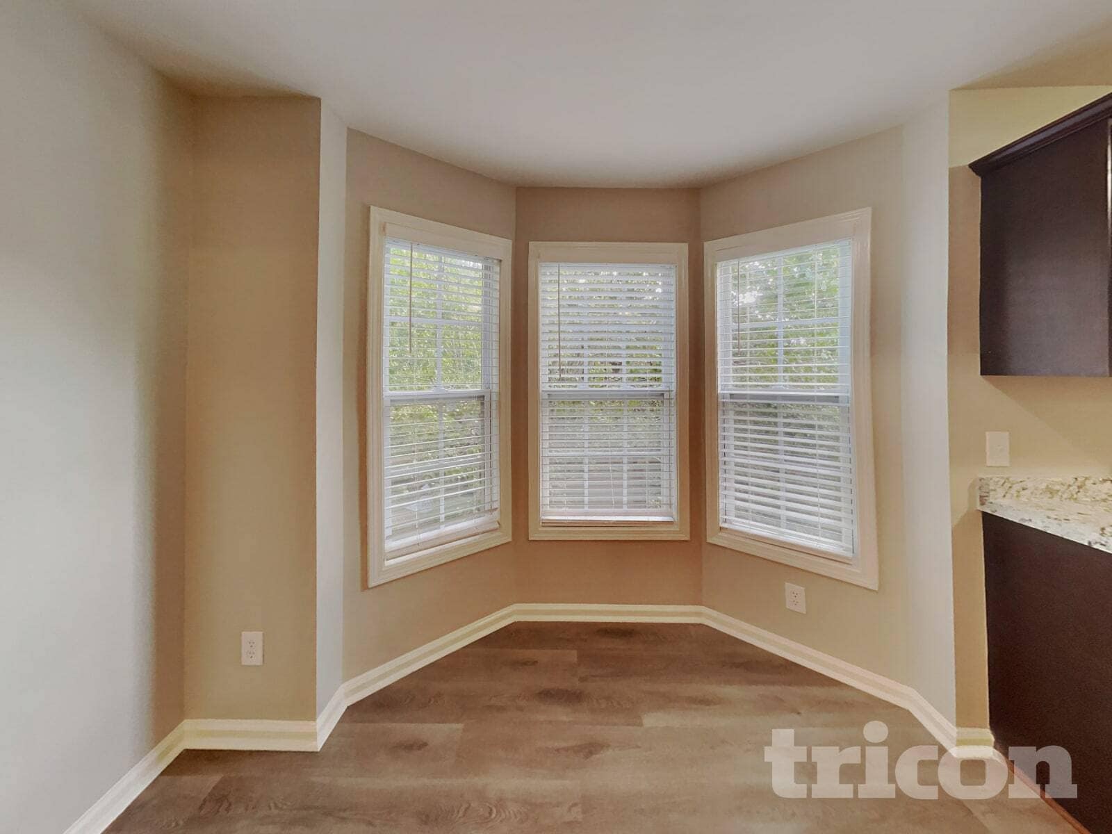 Building Photo - 101 Bentree Dr
