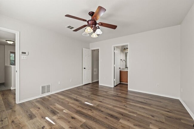 Building Photo - 2309 Melissa Oaks Ln