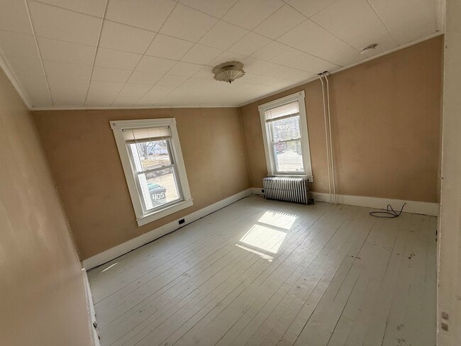 Building Photo - 38 Jefferson St