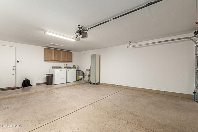 Building Photo - 1512 West Mariposa Dr