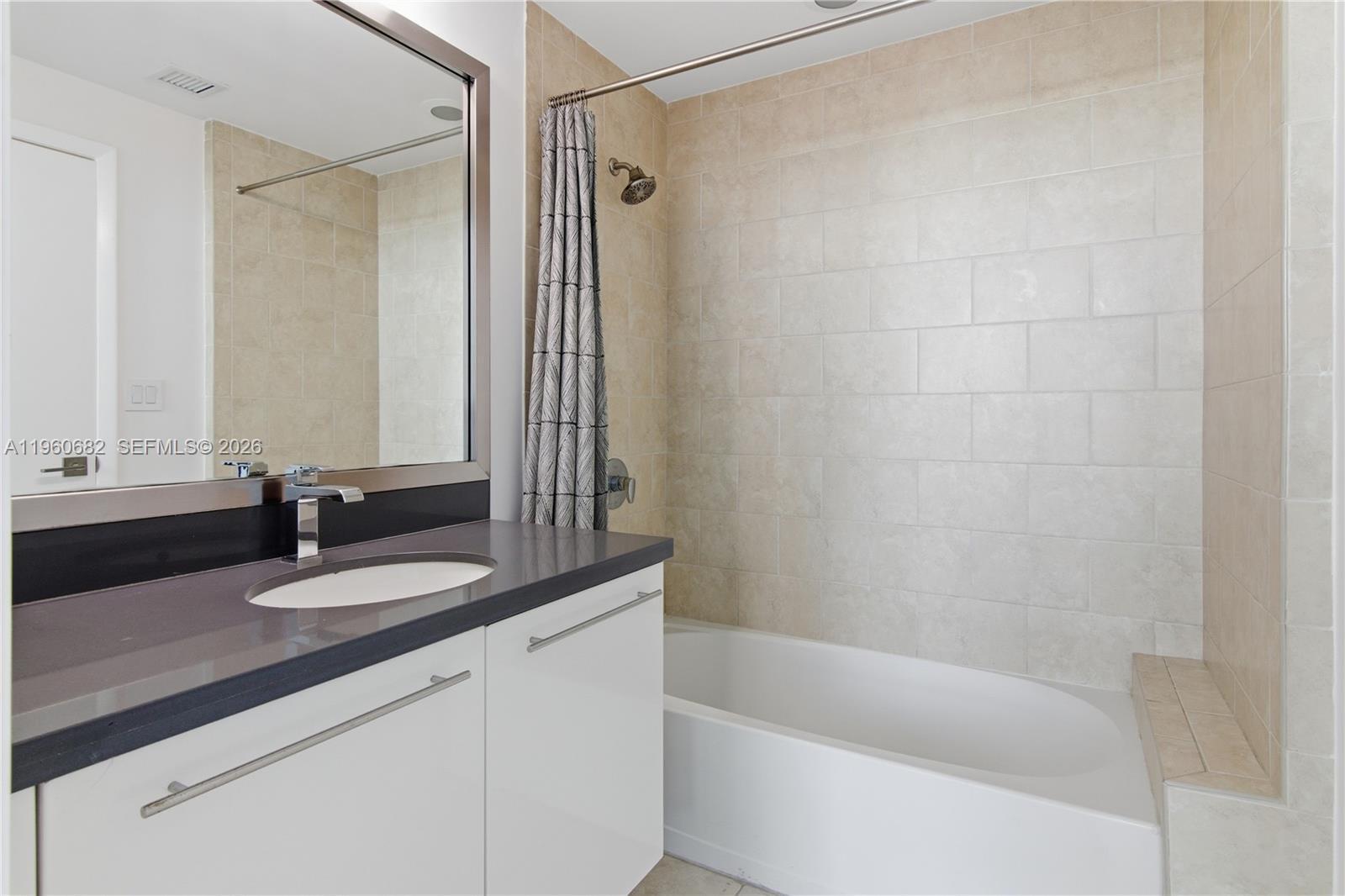 Building Photo - 90 SW 3rd St