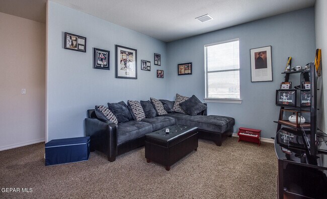 Building Photo - 1341 Noble Path Pl