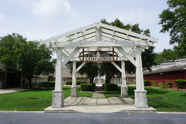 Building Photo - 741 Breakers Street