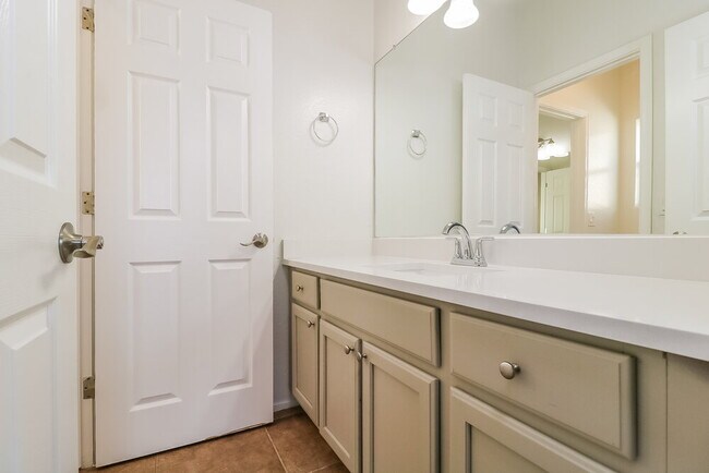 Building Photo - 5303 W Fawn Dr