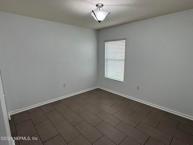 Building Photo - 95090 Timberlake Dr