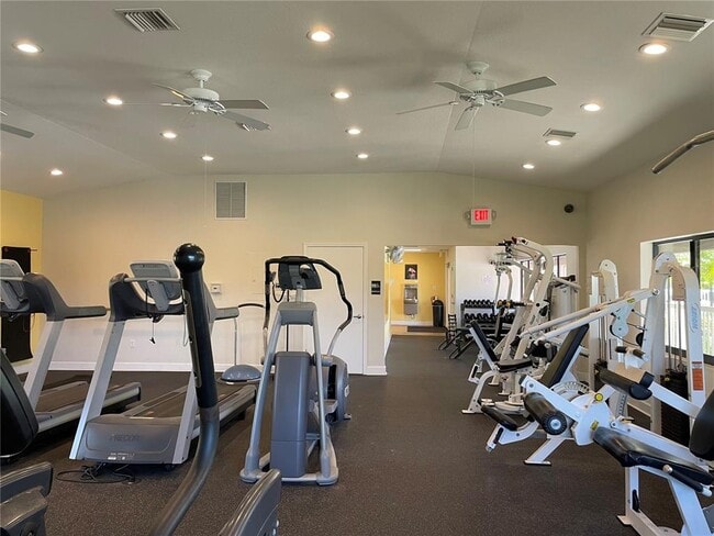 Building Photo - 1664 Starling Dr