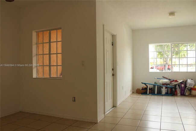 Building Photo - 10937 SW 181st Terrace