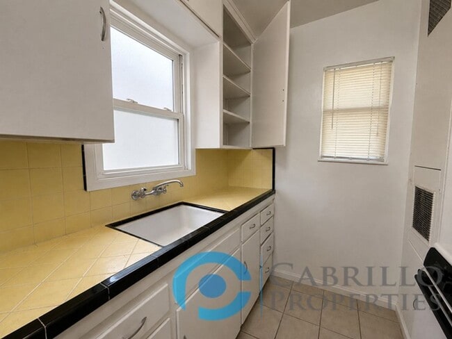 Building Photo - 4413 44th St