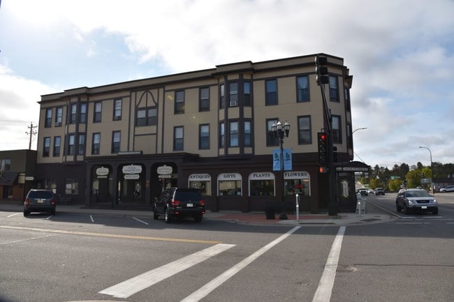 Building Photo - Pokegama Hotel Building
