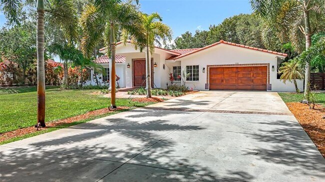 Primary Photo - 12100 NW 4th St
