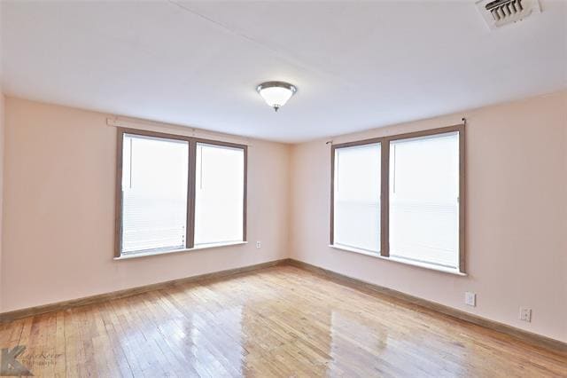 Building Photo - 2428 Maple St
