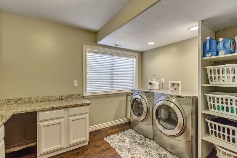 Building Photo - 13866 Markham Peak Cir