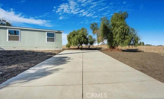 Building Photo - 26201 CA-74