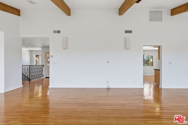 Building Photo - 4613 Reforma Rd