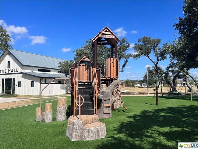 Building Photo - 1224 Loma Rnch