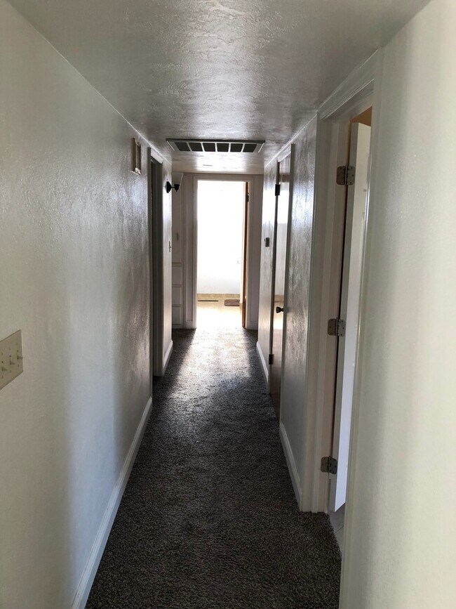 Building Photo - 3349 W Tulare Ave