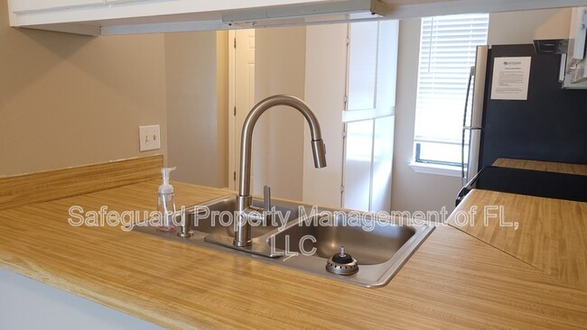 Building Photo - 5394 Munson Hwy