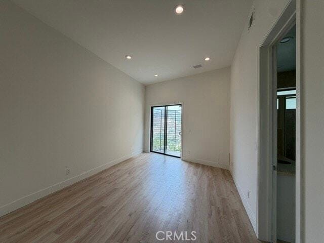 Building Photo - 648 Mystic View