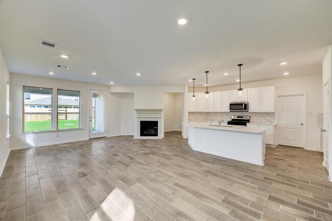 Building Photo - 14626 Hemlock Knl Ln