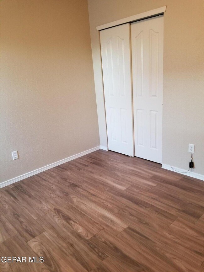 Building Photo - 5806 Redstone Mesa Ct