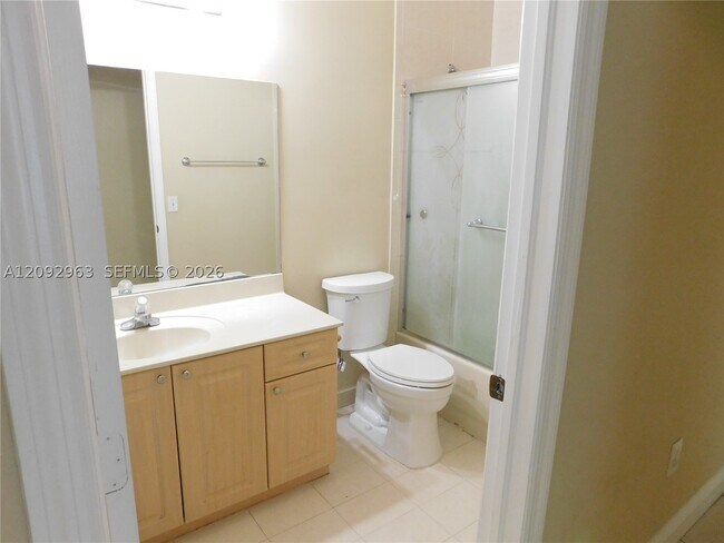 Building Photo - 21800 SW 184th Ave
