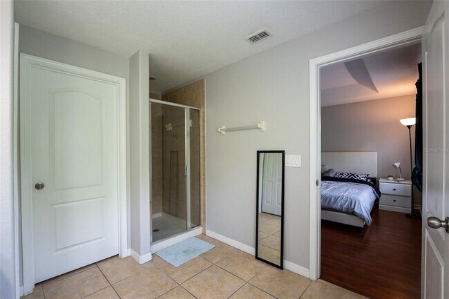 Building Photo - 11191 Savannah Landing Cir