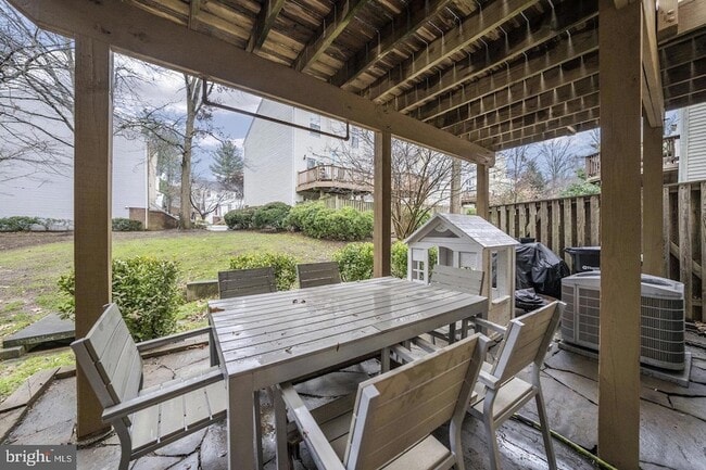 Building Photo - 12224 Wye Oak Commons Cir