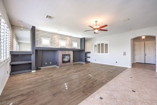 Building Photo - 3212 Wisteria Tree St