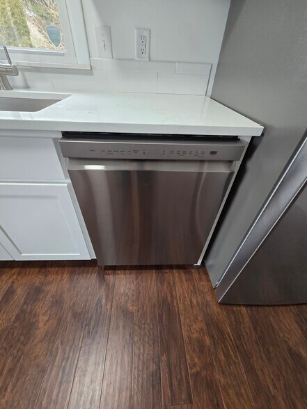 XL All New Kitchen - 23118 Argos Corner Rd