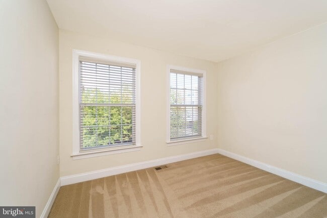 Building Photo - 8064 Criaza Branch Ct