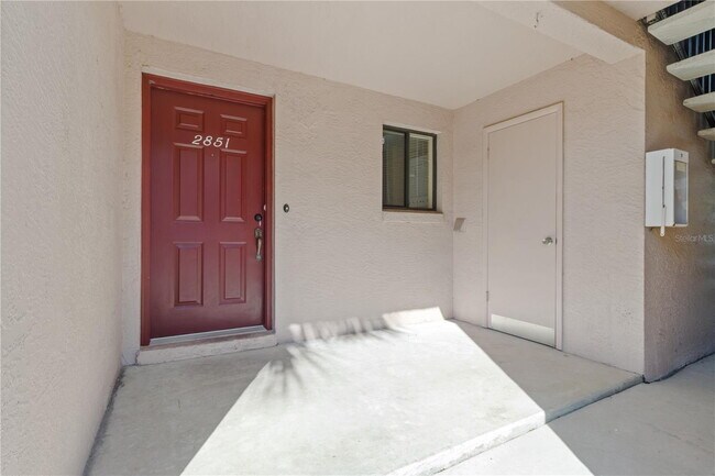 Building Photo - 2851 SW 32nd Ave