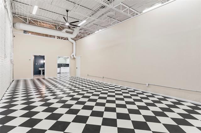 Building Photo - 306 S Walton St