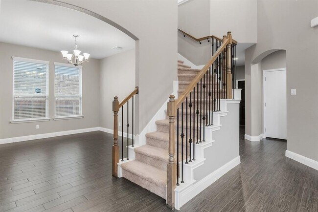 Building Photo - 408 Andele Way