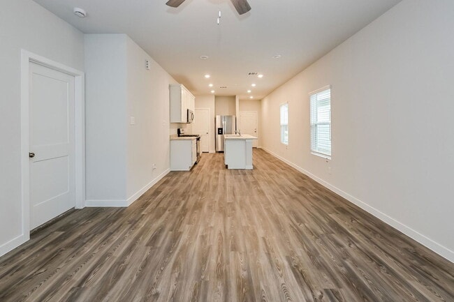 Building Photo - 17014 Pandora Wy