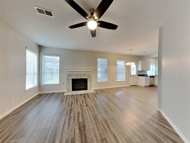 Building Photo - 18007 Oakloch Ct