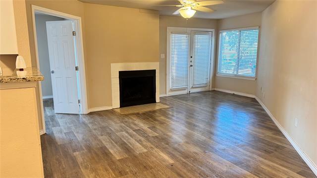 Building Photo - 2304 Balsam Dr