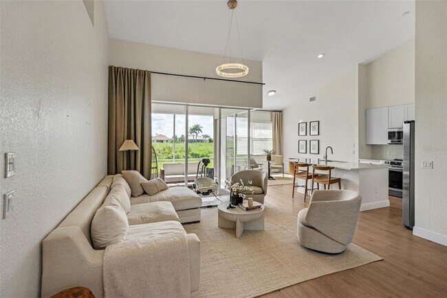 Building Photo - 2888 Phoenix Palm Terrace