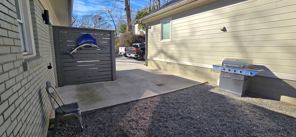 Dedicated Unit B Parking - 1224 Hosea L Williams Dr NE