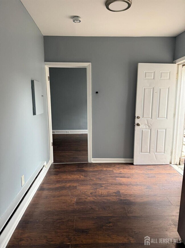 Building Photo - 1301 S 2nd St