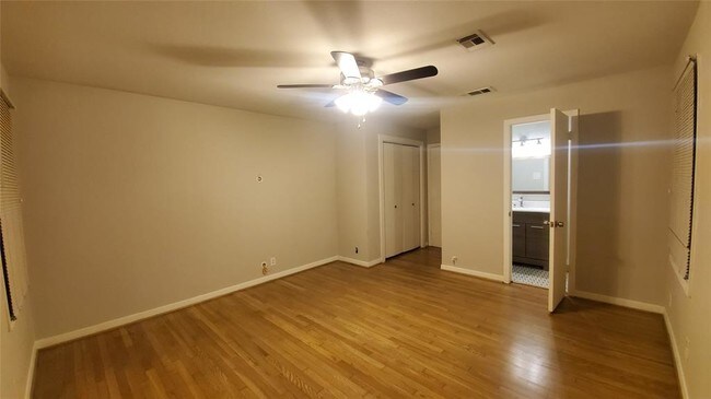 Building Photo - 7151 Neff St