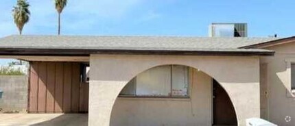 Building Photo - 7212 W Lewis Ave